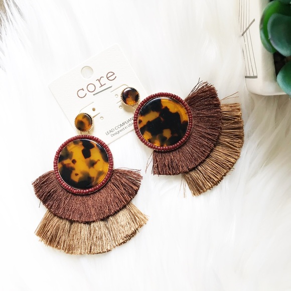 CAREY Tortoise Acrylic Tassel Earrings - Picture 2 of 4